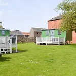 Vakantiehuis Hannahs Shepherds Hut - Uk43564 Bowness-on-Solway