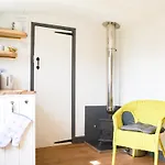 Feriehus Hannahs Shepherds Hut - Uk43564