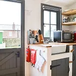 Hannahs Shepherds Hut - Uk43564 Feriehus *