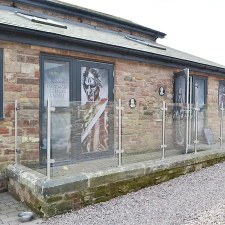 Hannahs Shepherds Hut - Uk43564 Vakantiehuis Bowness-on-Solway