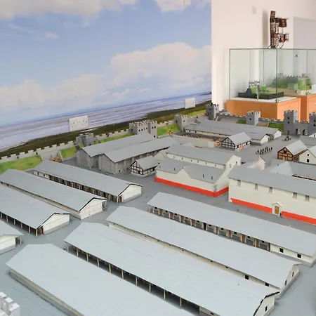 Hannahs Shepherds Hut - Uk43564 Bowness-on-Solway